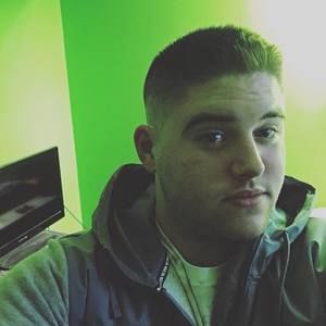 Meet your Posher, Brad